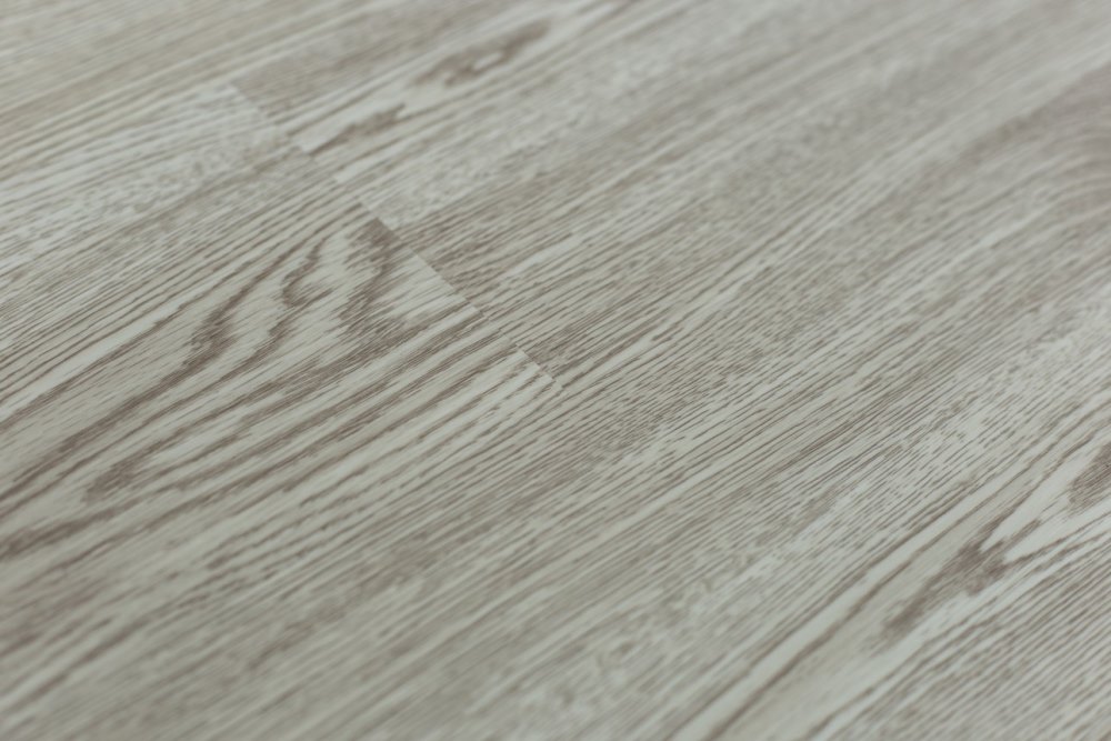 Замковая ПВХ плитка "Art Tile" Ясень Мокко (920*150*4 мм) — купить в Калуге