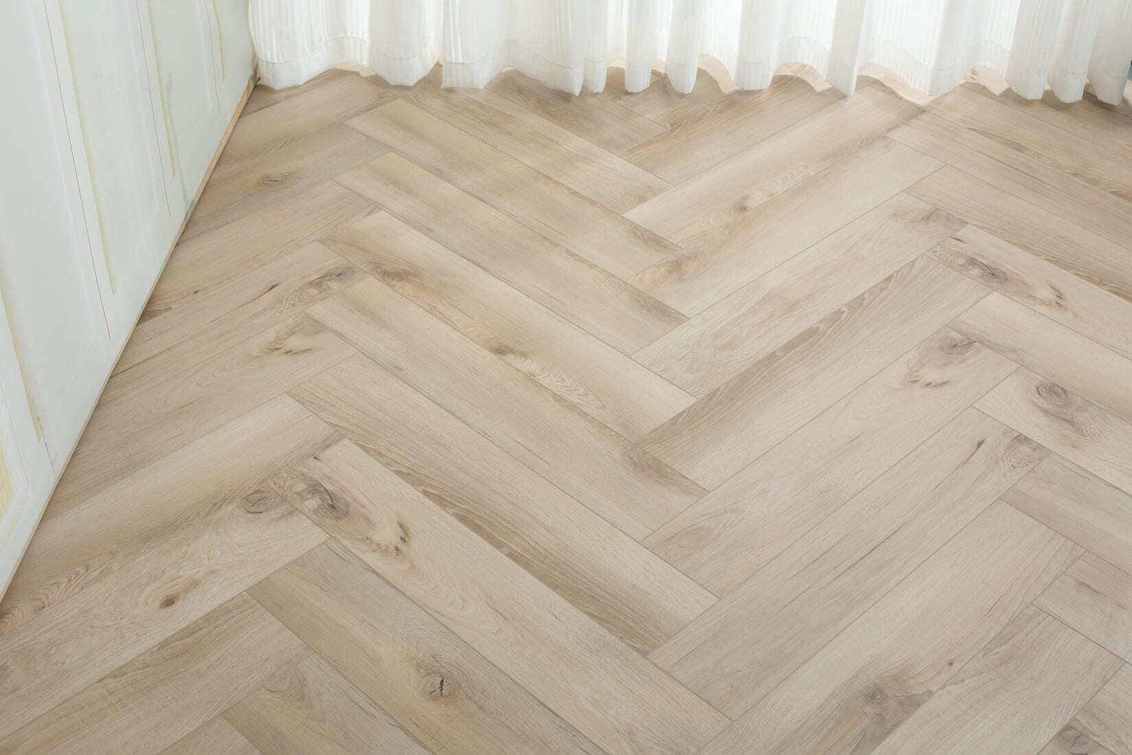 Плитка SPC "OneFloor" 3009 А,В  ЁЛКА (640*128*4 мм) — купить в Калуге