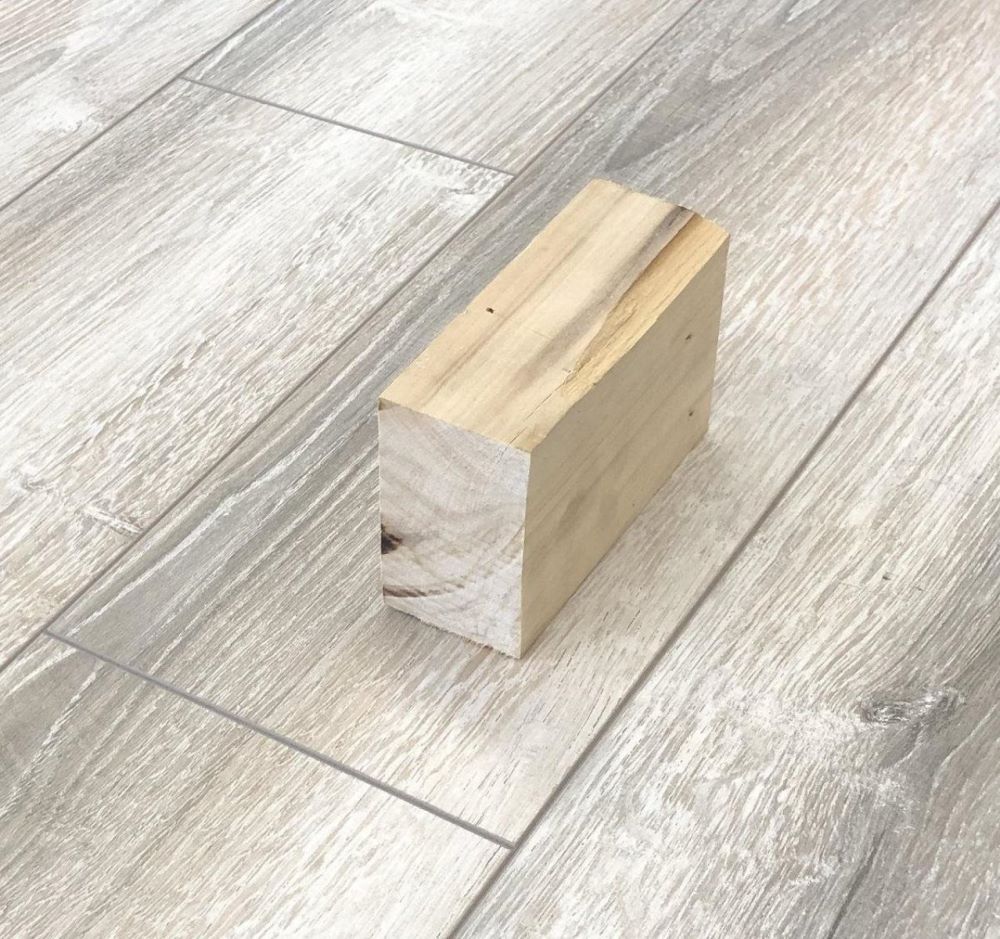 Ламинат "SunFloor" 8/33 4NV Сосна Тахо 52 (1380*159*8 мм) — купить в Калуге