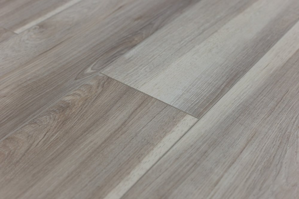 Замковая ПВХ плитка "Art Tile" Тис Юге (1220*152*5 мм) — купить в Калуге