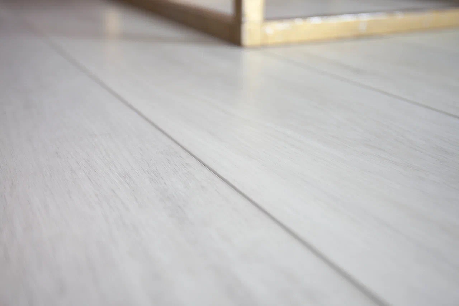 SPC ламинат «Damy Floor» Дуб Альпийский (1220*180*4 мм) — купить в Калуге