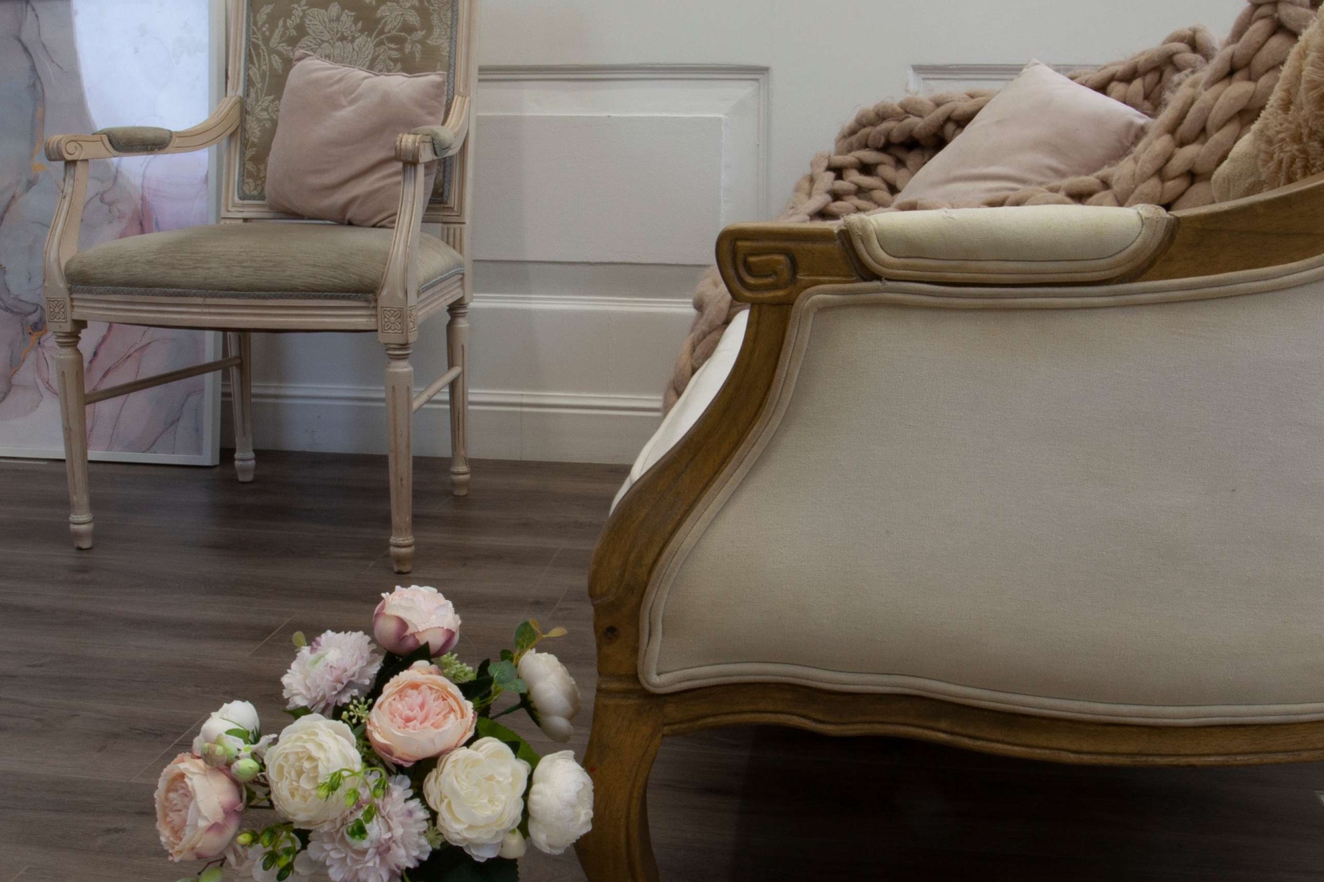 Усовершенствованная кварц-виниловая плитка «Damy Floor» Дуб Кантри (1227*187*2,5 мм) — купить в Калуге