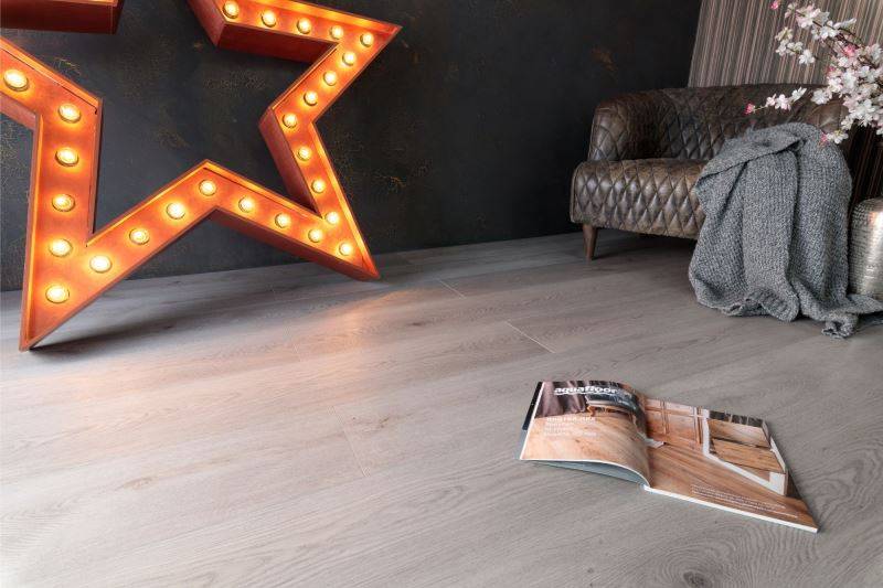 Замковая ПВХ плитка "Aquafloor" AF8022XXL (1800*228*8 мм) — купить в Калуге