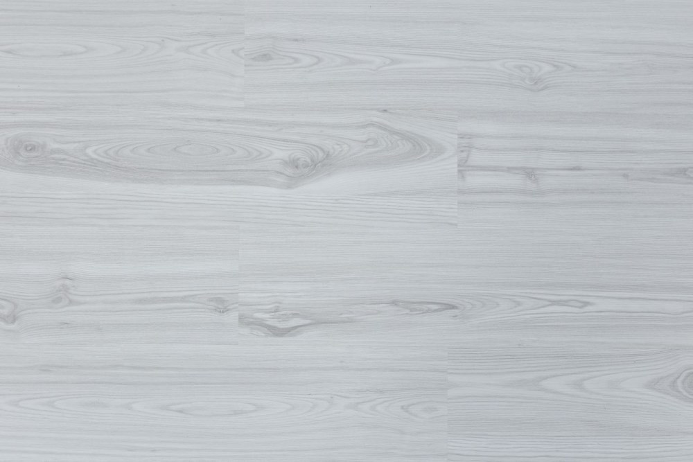 Кварцвиниловая плитка "Art Tile" Ясень Норд (900*150*3,5 мм) — купить в Калуге