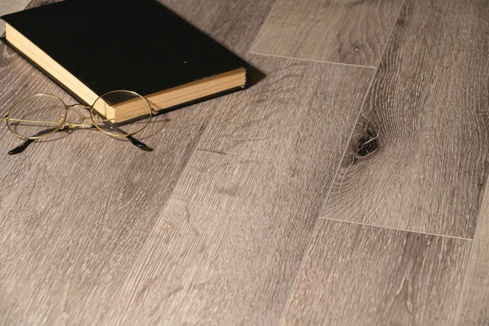 Виниловый ламинат "Bonkeel" Style Дуб Чесил (1200*125*4 мм) — купить в Калуге