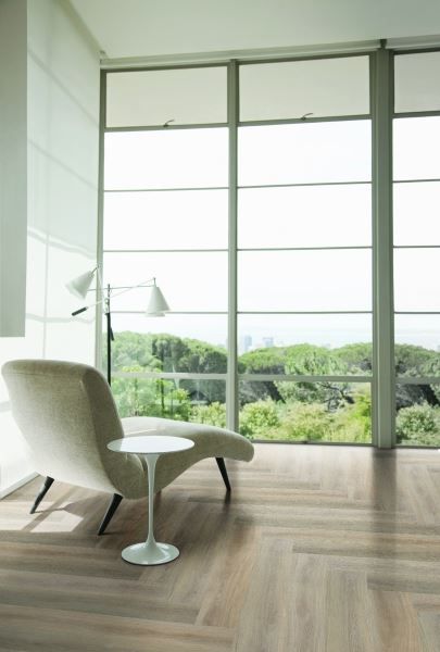 Кварцвиниловая плитка "LG" Орешник классический (1200*180*2 мм) — купить в Калуге