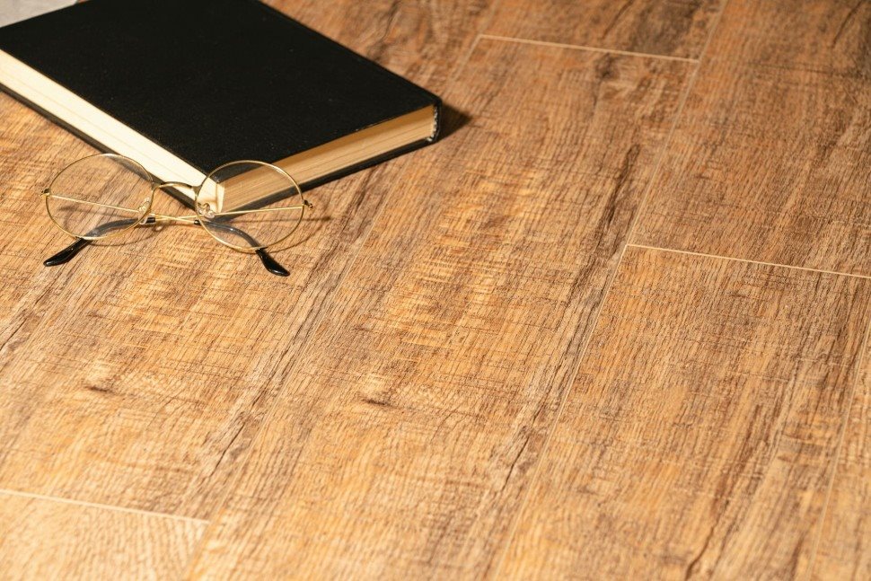 Виниловый ламинат "Bonkeel" Style Дуб Махо (1200*125*4 мм) — купить в Калуге