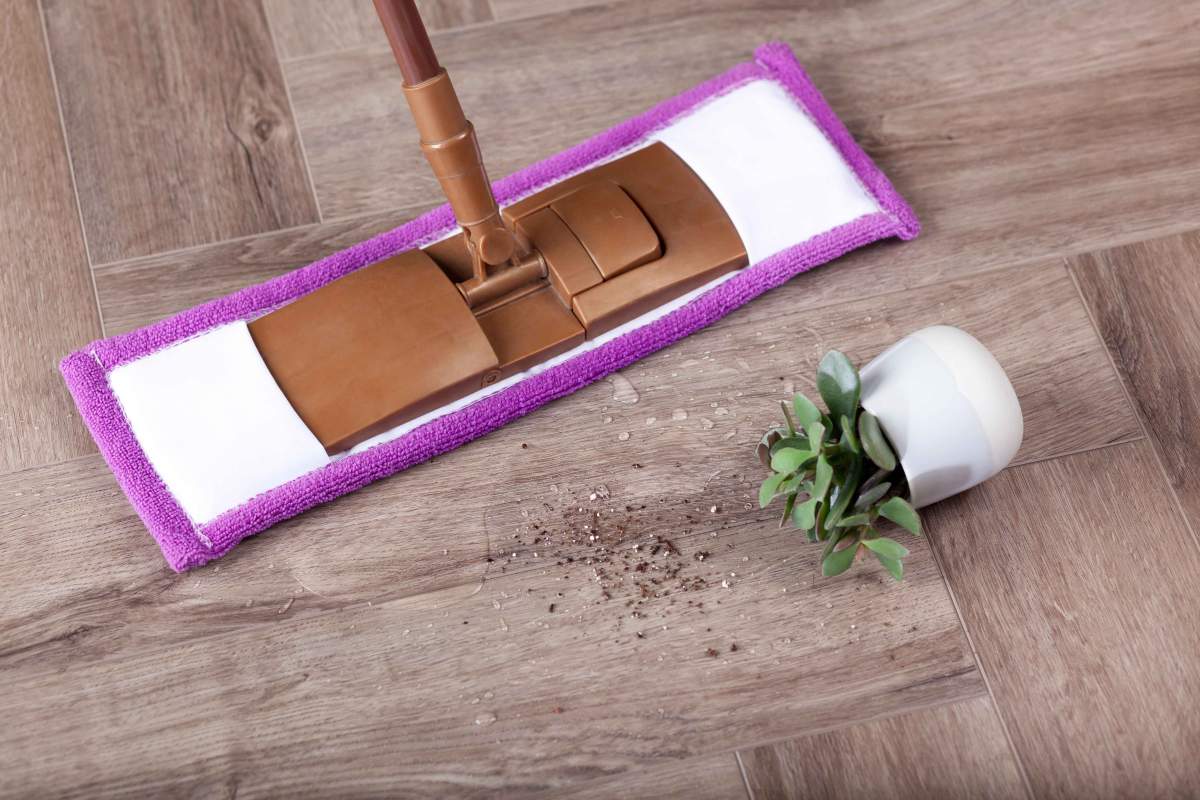 Замковая ПВХ плитка "Aberhof" Carmelita 1862 (615*123*5 мм) — купить в Калуге