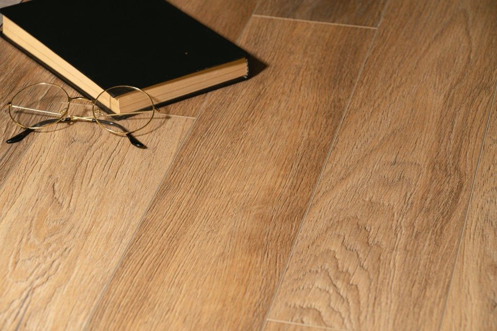 Виниловый ламинат "Bonkeel" Style Дуб Бонди (1200*125*4 мм) — купить в Калуге