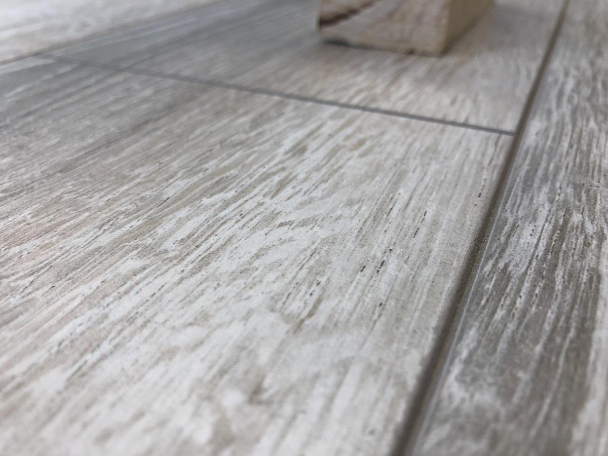 Ламинат "SunFloor" 8/33 4NV Сосна Тахо 52 (1380*159*8 мм) — купить в Калуге