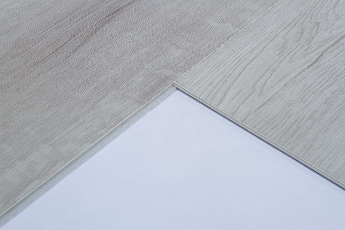 SPC ламинат "OneFloor" ЕСО 5050 (4V фаска) (1220*184*4 мм) — купить в Калуге