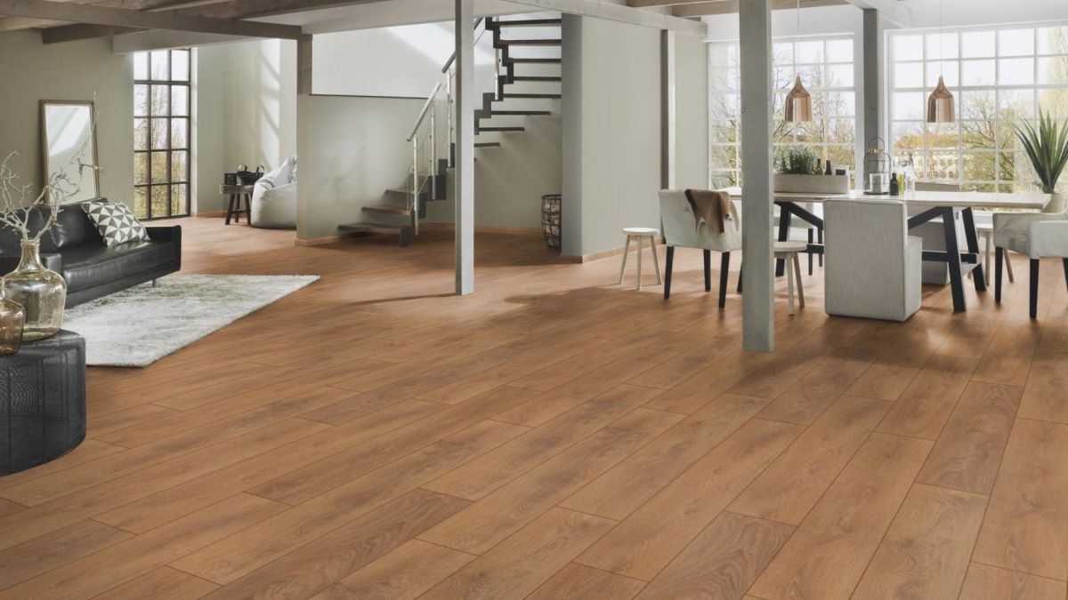 Ламинат "Kronospan" Super Natural Classic Дуб Харлех 8573 (1285*192*8 мм) — купить в Калуге