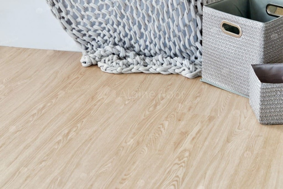 Виниловый ламинат "Alpine Floor" Classic Light MC Ясень Макао (1220*183*3,5 мм) — купить в Калуге